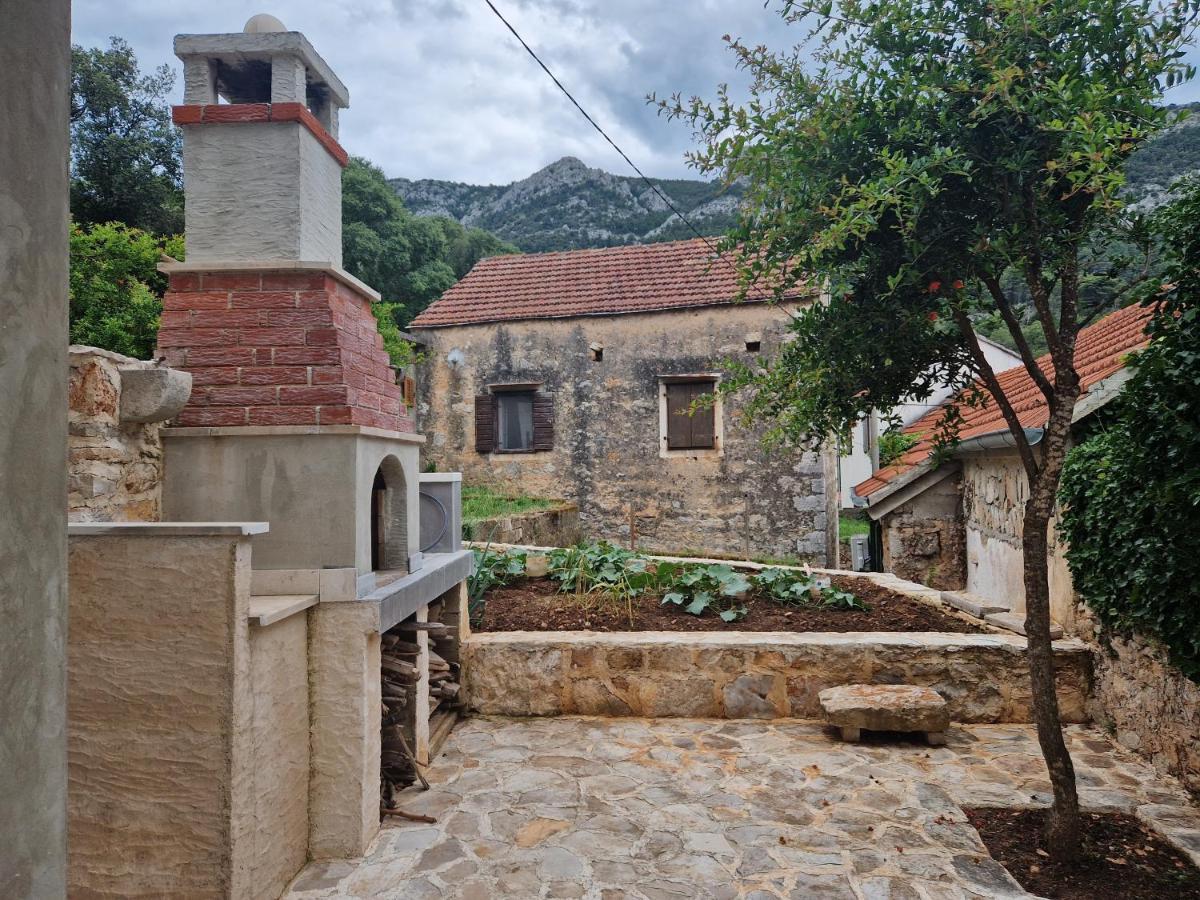 Kuca Za Odmor Dobrila Hotel Jelsa  Exterior foto