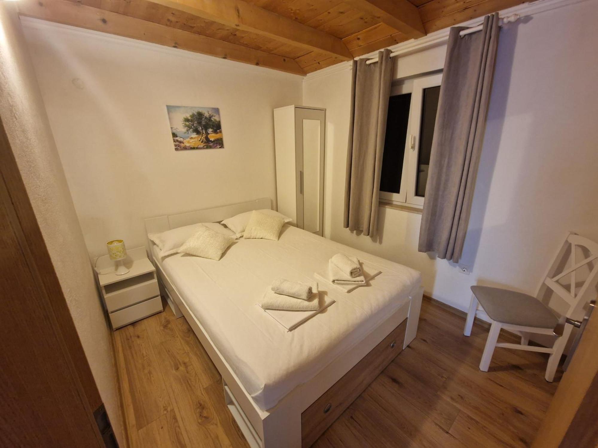 Kuca Za Odmor Dobrila Hotel Jelsa  Quarto foto