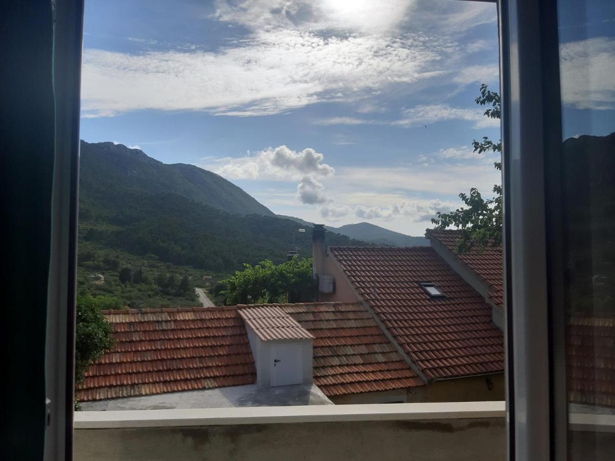 Kuca Za Odmor Dobrila Hotel Jelsa  Exterior foto