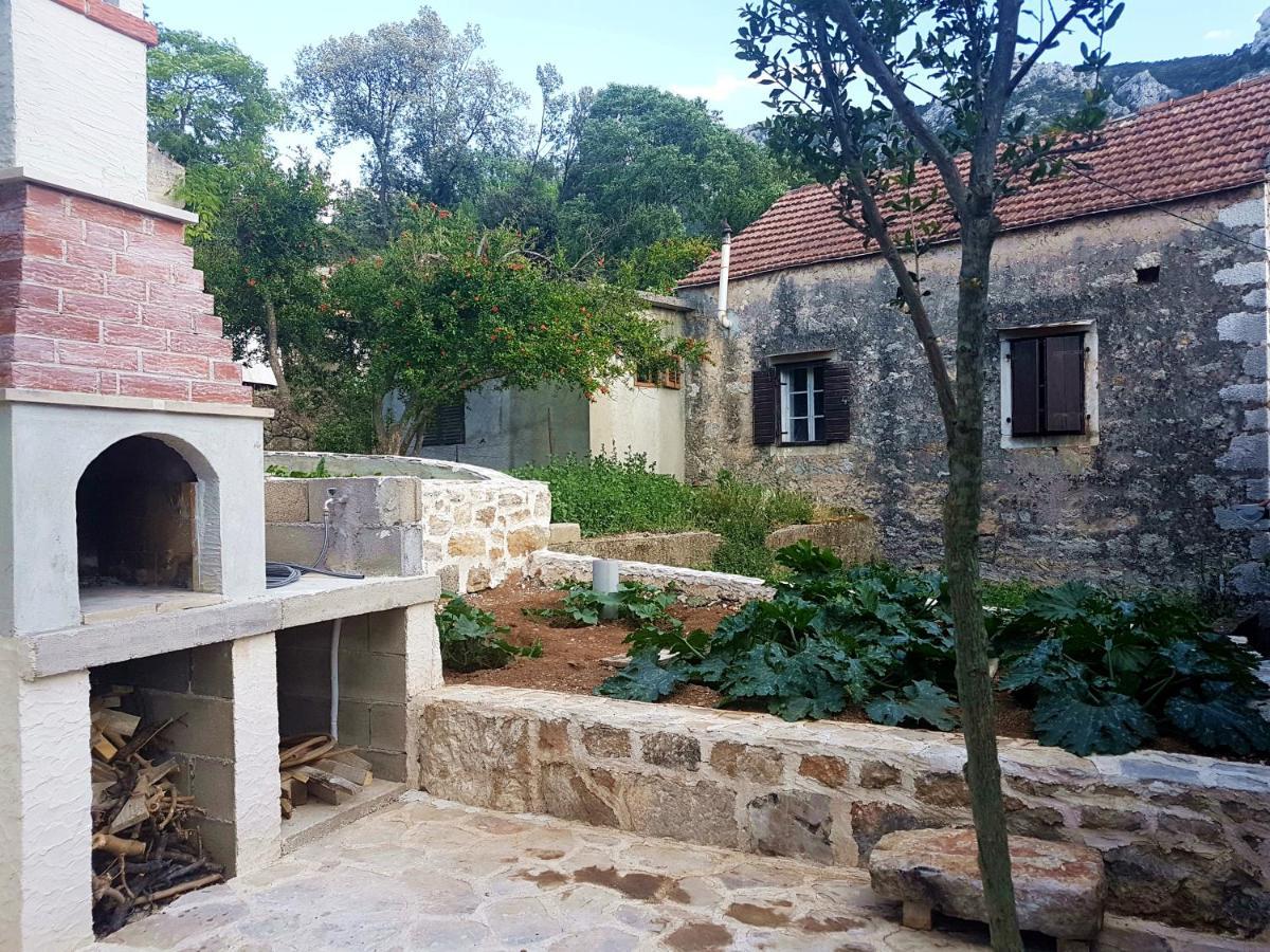 Kuca Za Odmor Dobrila Hotel Jelsa  Exterior foto